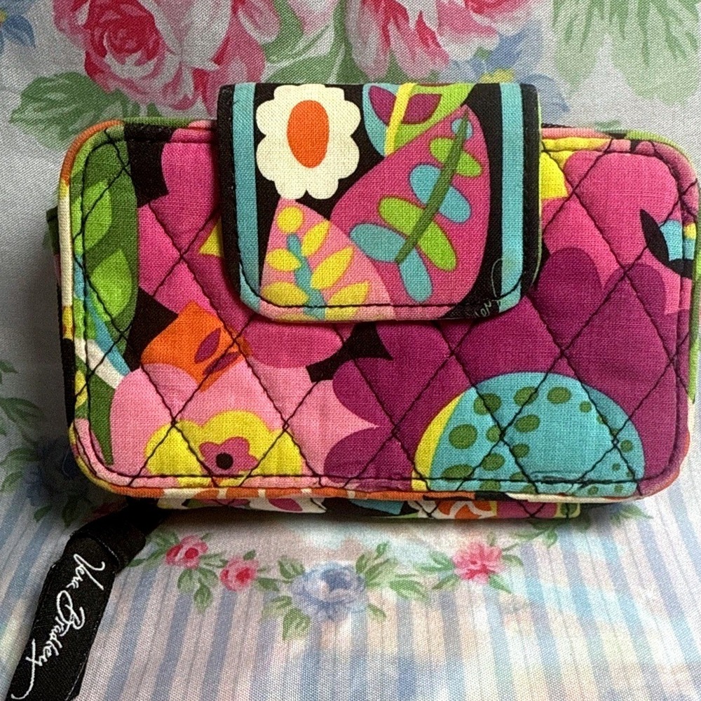 Vera Bradley Quilted Floral Zip Wallet Snap Closure Card Case Pink Multicolor‎